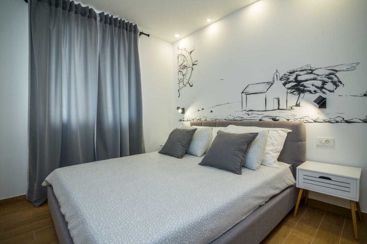 Fk Apartments Pakoštane Eksteriør bilde