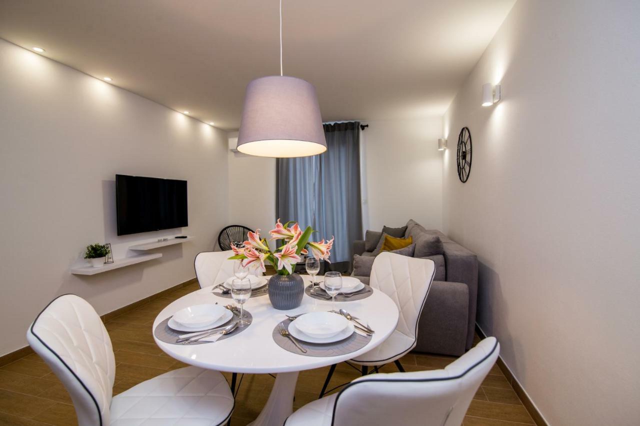Fk Apartments Pakoštane Eksteriør bilde