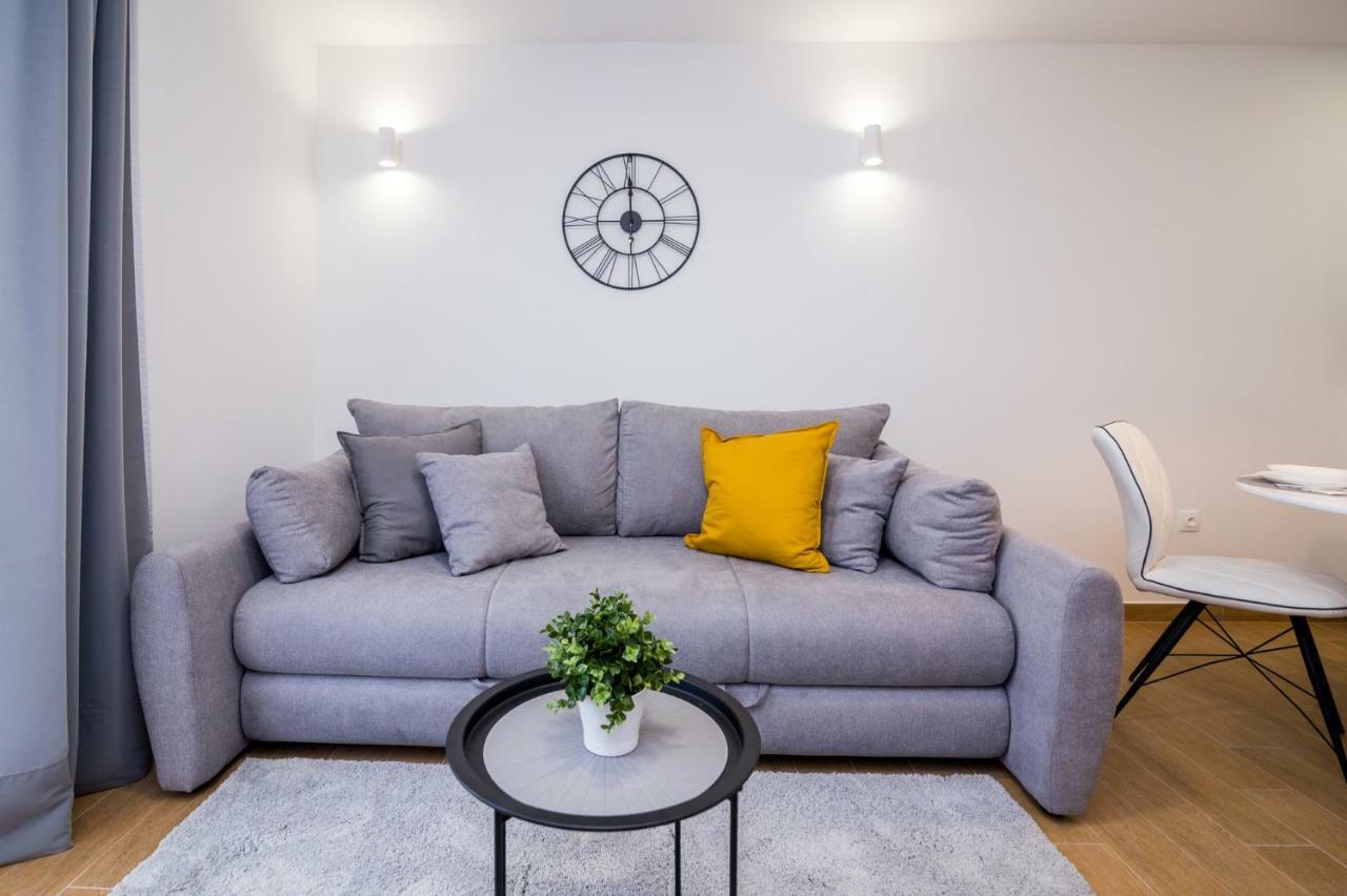 Fk Apartments Pakoštane Eksteriør bilde
