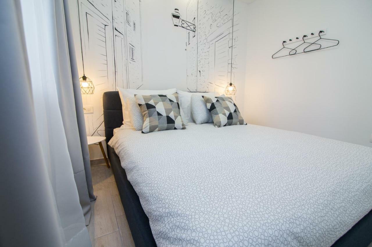 Fk Apartments Pakoštane Eksteriør bilde
