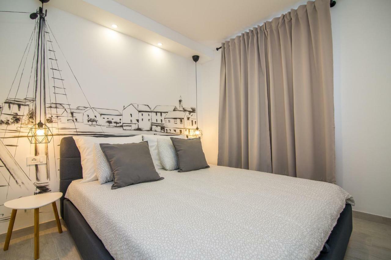 Fk Apartments Pakoštane Eksteriør bilde